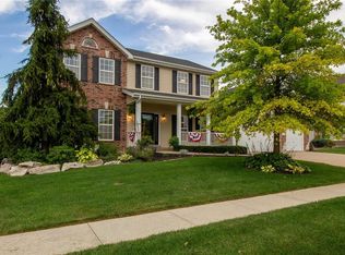 833 Kevin Dr, Wentzville, MO 63385