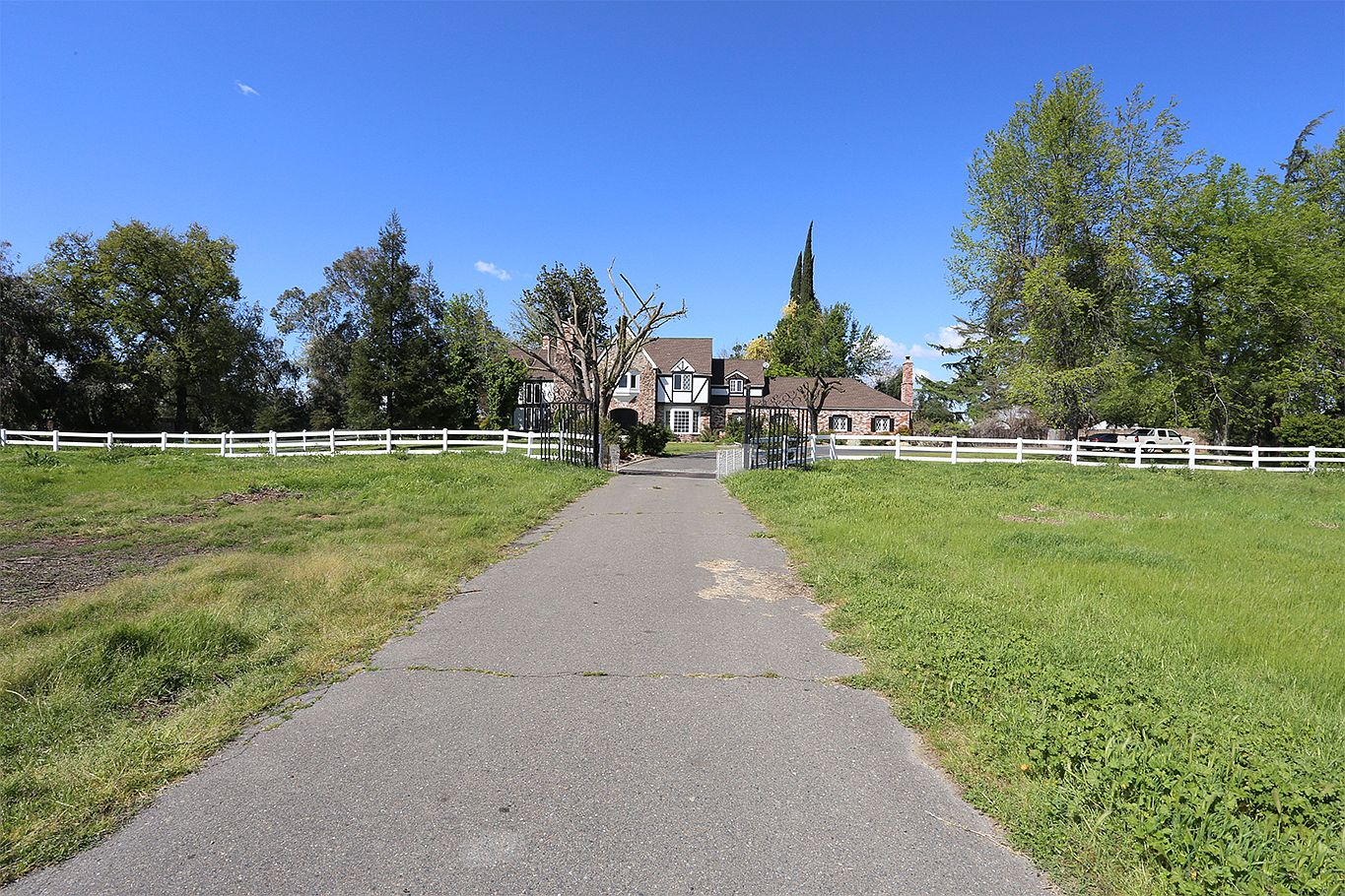 877 Fruitland Ave, Atwater, CA 95301 Zillow