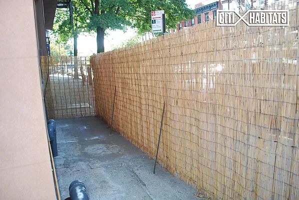 Rented by Citi Habitats | media 40