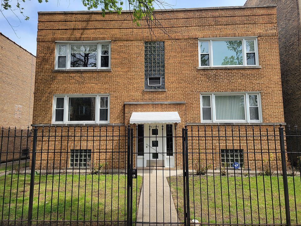 1st image of 6335 N Francisco Ave #2S