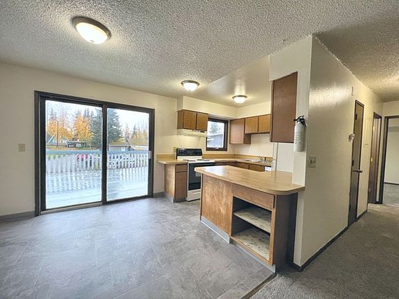 3rd image of 3228 Wolcott Cir #3