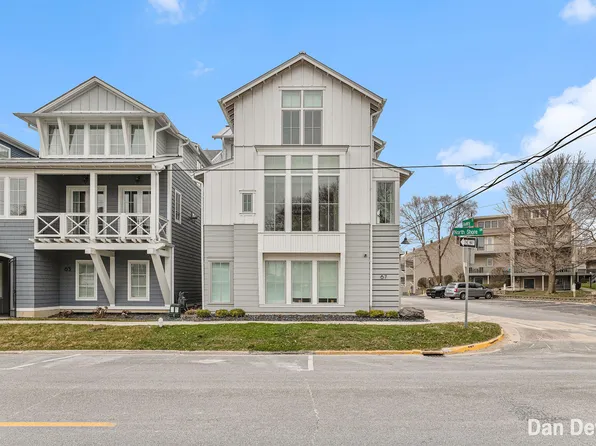 67 N Shore Dr, South Haven, MI 49090