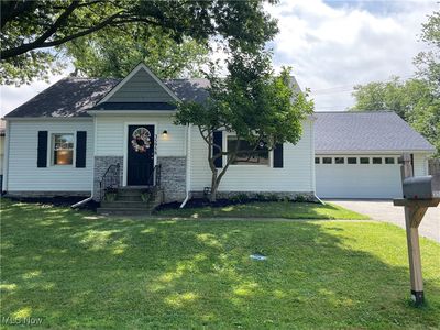 35958 Hiawatha Blvd, Eastlake, OH, 44095