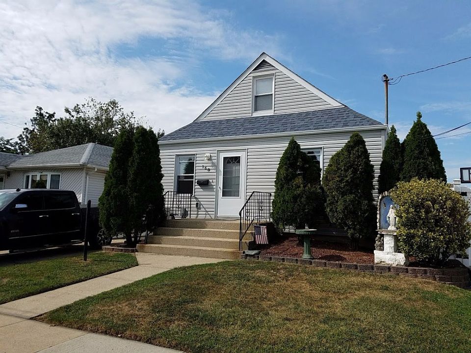 1st image of 168 Hillsboro Ave