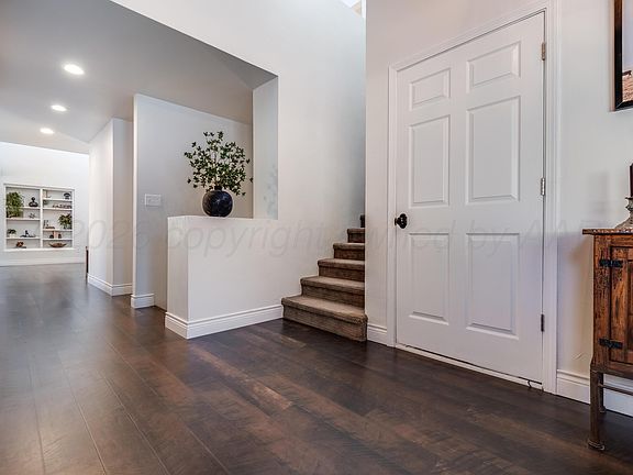 4th image of 15 Didrickson Ln