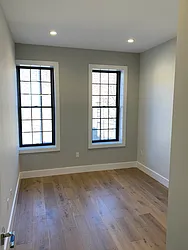 Rented by Hudson Exclusive