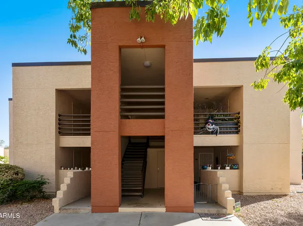 1340 N RECKER Road #205, Mesa, AZ 85205