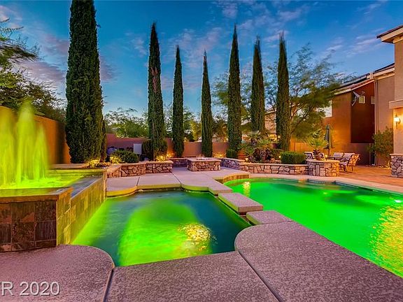 3rd image of 9679 Desert Daisy Ct