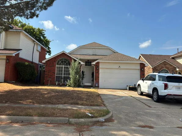 2947 Chanute Dr, Grand Prairie, TX 75052