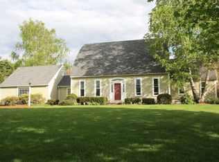 203 Pine Hill Rd, Hollis, NH 03049