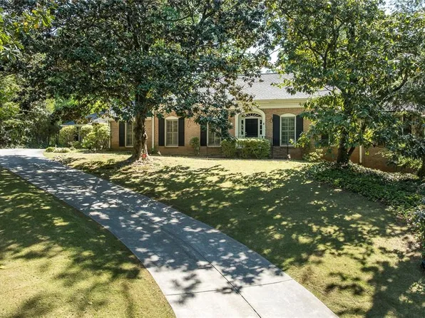 6095 River Shore Pkwy NW, Atlanta, GA 30328