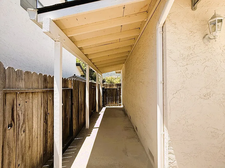 7030 Orchard Dr — Photo 24