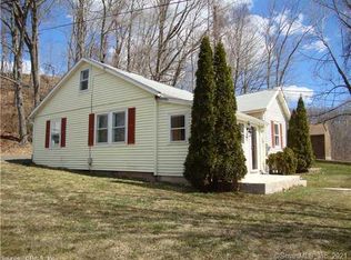 89 Nooks Hill Rd, Cromwell, CT 06416