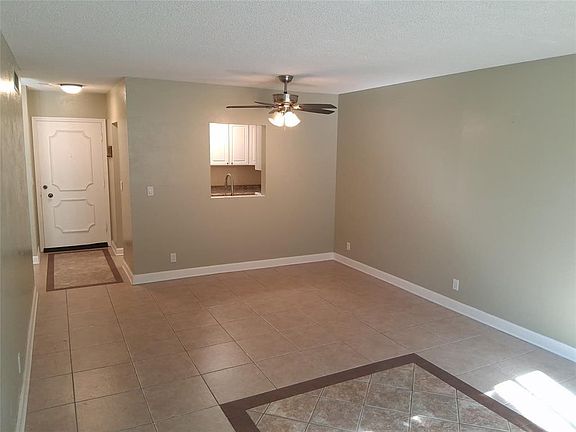 4th image of 5720 NE 22nd Way #406