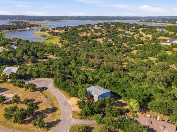 1040 ERIKA CRST, Canyon Lake, TX 78133