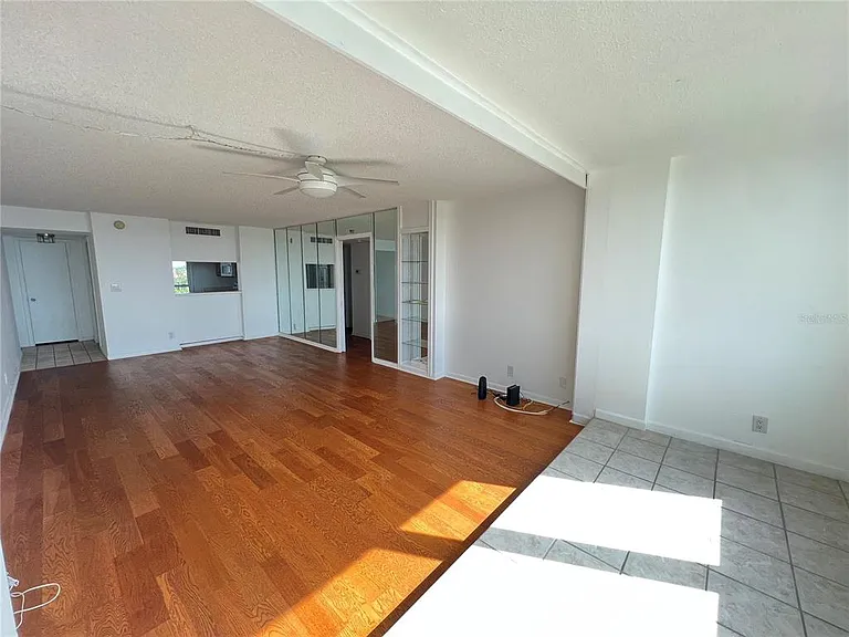 2616 Cove Cay Dr #701 — Photo 2