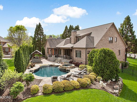 2nd image of 12504 Gatewater Ln