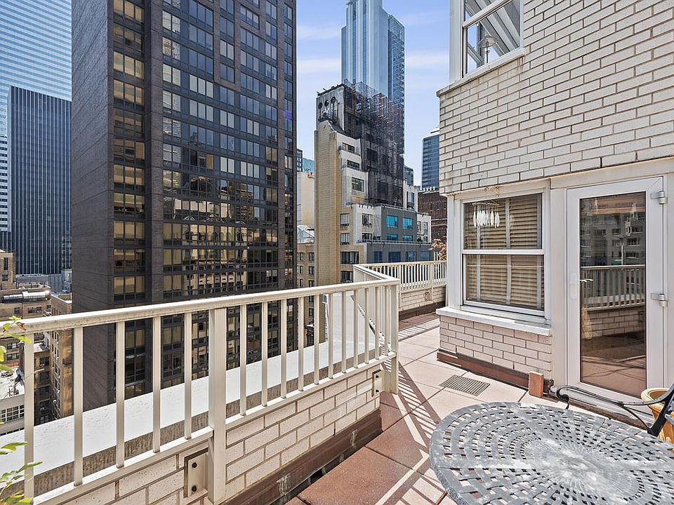 1st image of 153 E 57th St APT 18F