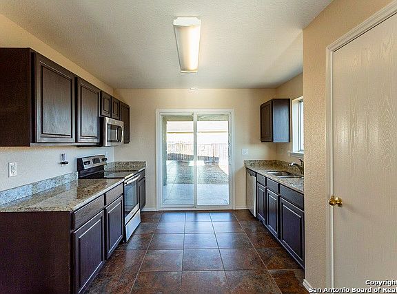 4th image of 11203 Dublin Ct