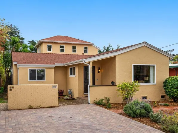 208 Farley Dr, Aptos, CA 95003