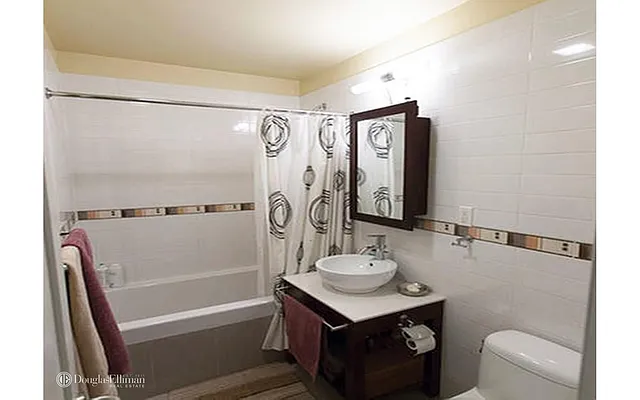 Rented by Douglas Elliman | media 13