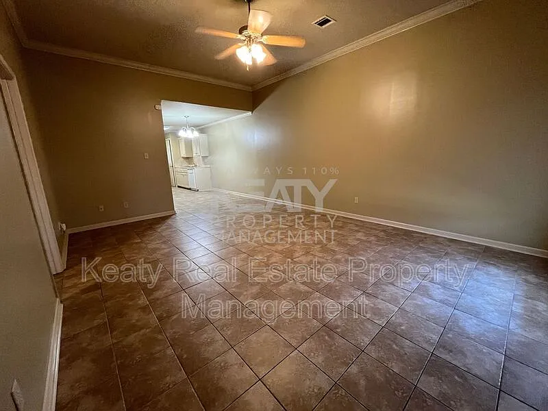 2 bed, 2.0 bath, 1000 sqft, $975 — Photo 3