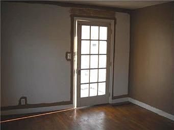 4th image of 4428 N Agnes Ave