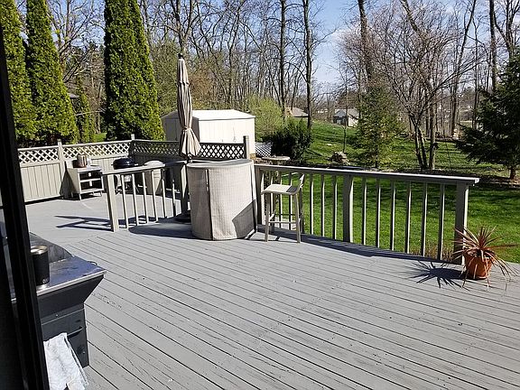 4th image of W4425 River Bend Dr