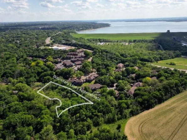 4500 Shady Glen Dr, Waco, TX 76708