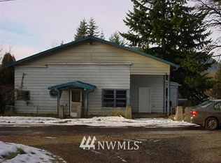 310 1st St, Morton, WA 98356