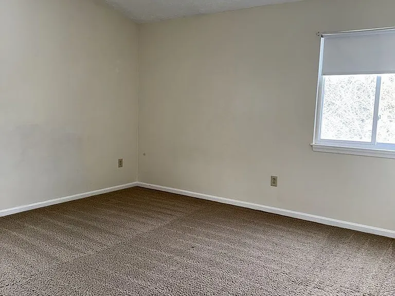 2153 Wainwright Ct #2B — Photo 10