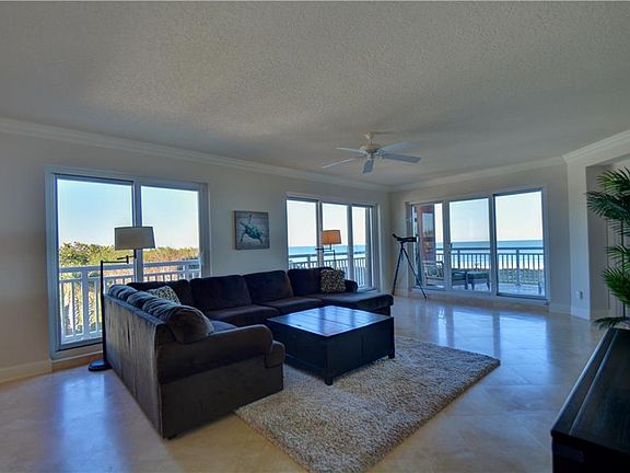 3rd image of 3702 N A1a APT 301