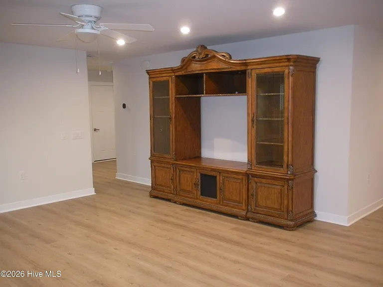 867 Ashlar Cir — Photo 10