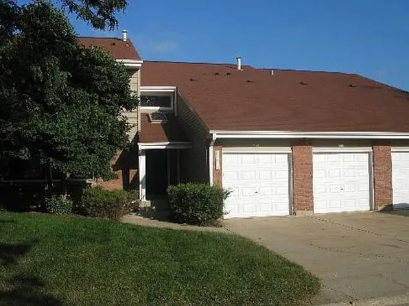 995 Pinetree Cir S #995, Buffalo Grove, IL 60089
