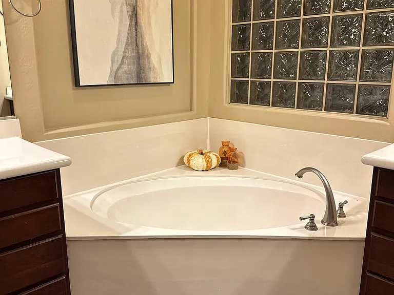15264 W Georgia Dr — Photo 33