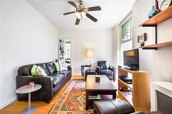 Sold by R New York | media 1