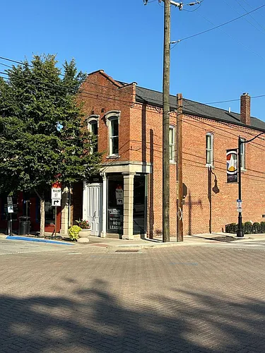 1024 Main St Photo 1
