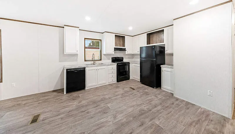 3 bed, 2.0 bath, 1056 sqft, $1,499 — Photo 4