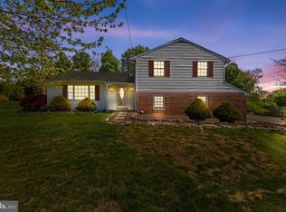 1374 Slayton Dr, Ambler, PA 19002