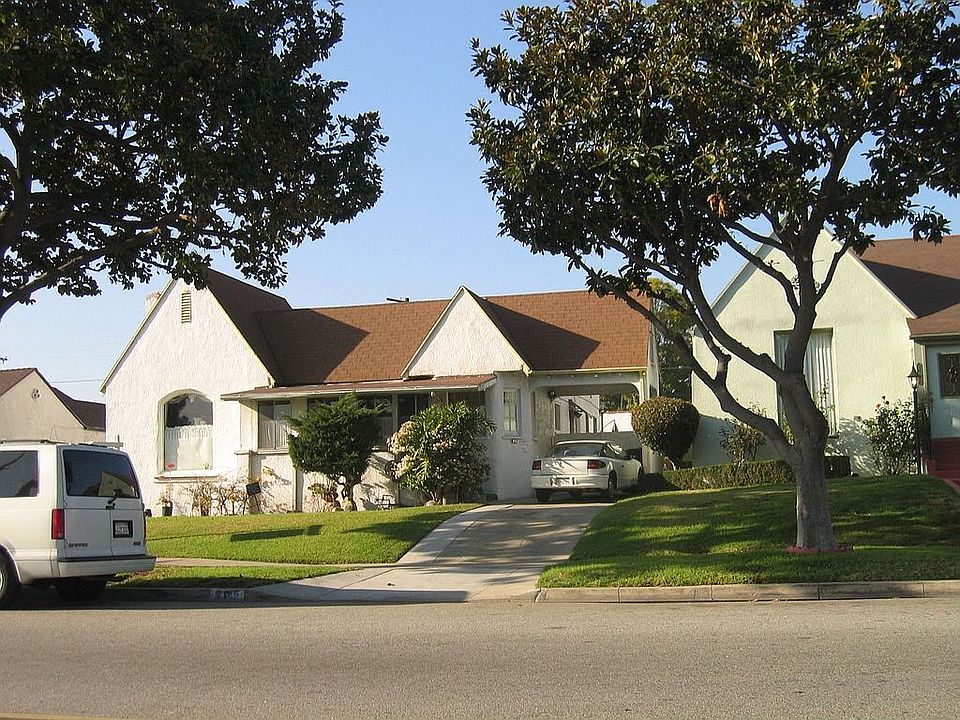 1st image of 205 E Fairview Blvd
