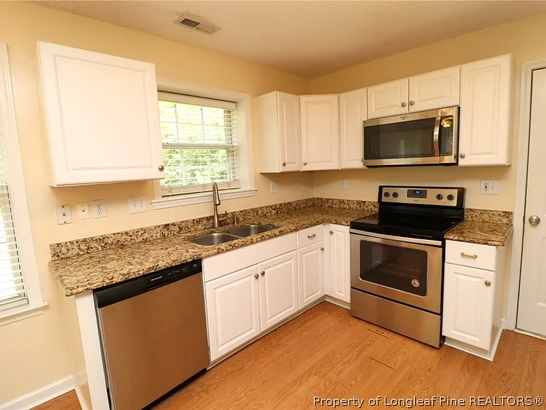 1103 Haventree Rd — Photo 14