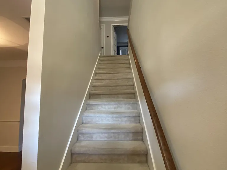 519 Cellars Ct — Photo 15