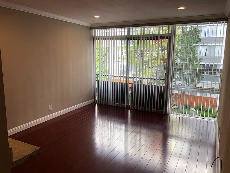500 El Camino Real #207 — Photo 3