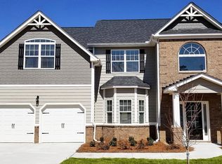 204 Village Green Way, Lexington, SC 29072