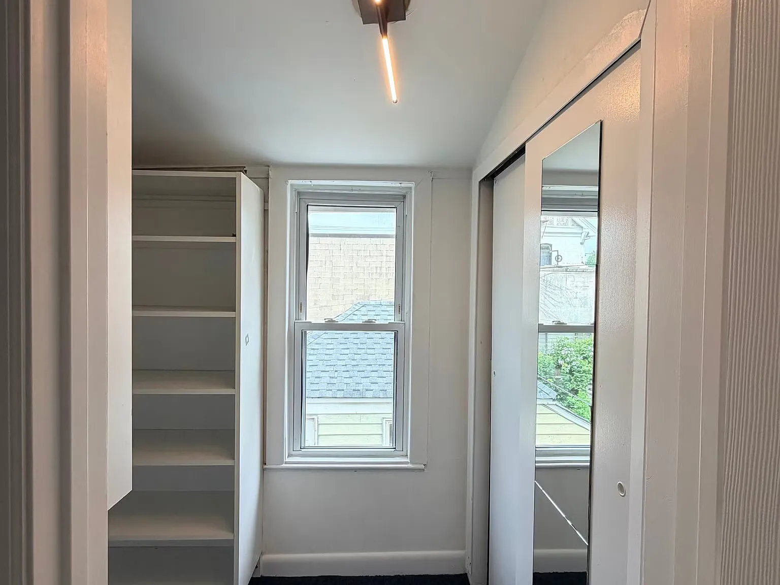 2 bed, 1200 sqft, $2,600 — Photo 4