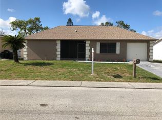 8320 Luray Dr, Port Richey, FL 34668