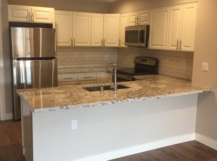 222 Bell St APT 413, Edmonds, WA 98020