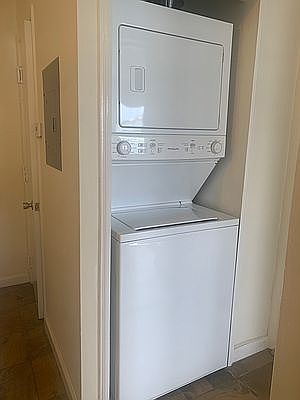 4th image of 901 Hancock St #2