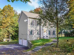 26 Winterberry Ln, Weare, NH 03281