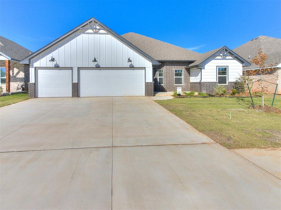 1st image of 2901 Summit Hollow Dr